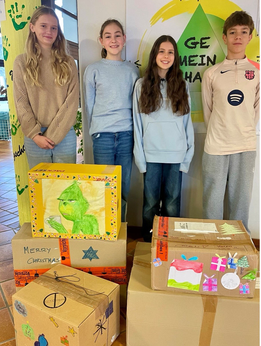 Gemeinsam helfen: Päckchenaktion für den Johanniter-Weihnachtstrucker